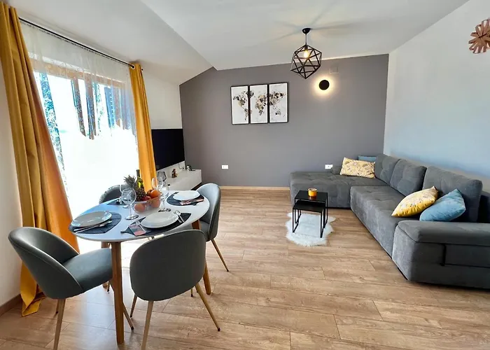 Marijana & Iva Apartamento Jadranovo